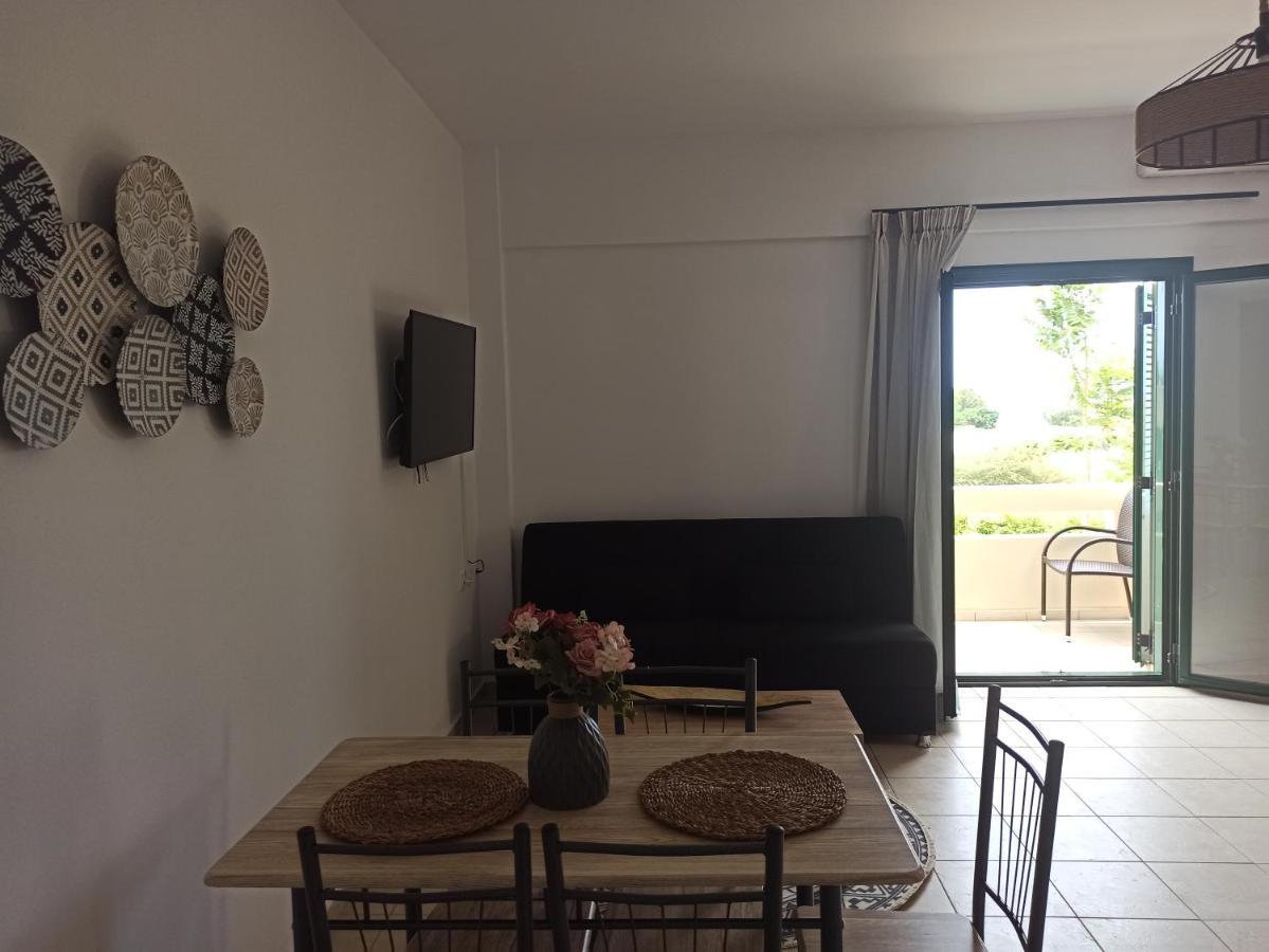 Sea Melody Apartments Sztavroménosz Kültér fotó