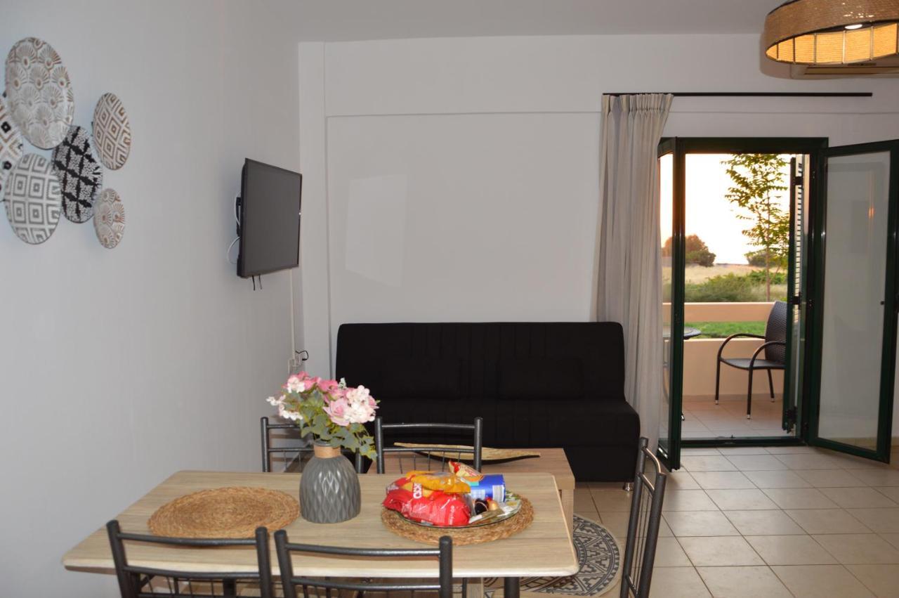 Sea Melody Apartments Sztavroménosz Kültér fotó